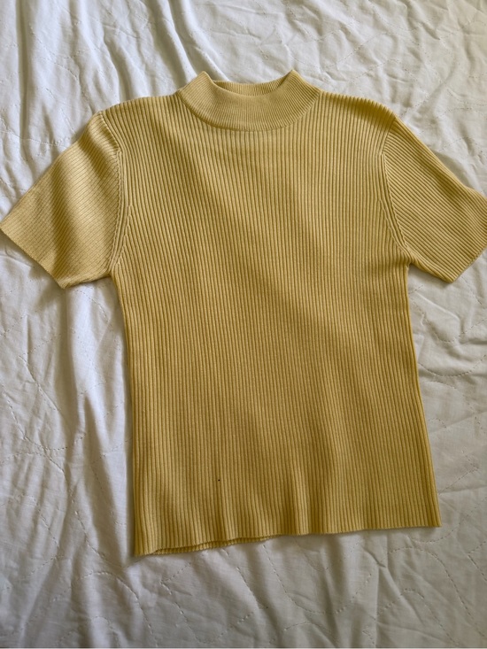 Crystal Kobe Tops - Yellow Rib Knit Short Sleeve Mock Neck Top